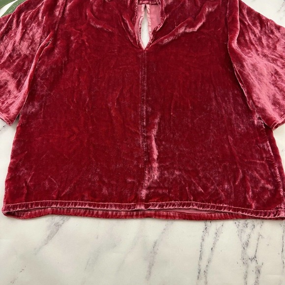 J Brand Velvet Key Hole Blouse Top Size S Red Flutter Sleeve High Neck - Picture 12 of 12